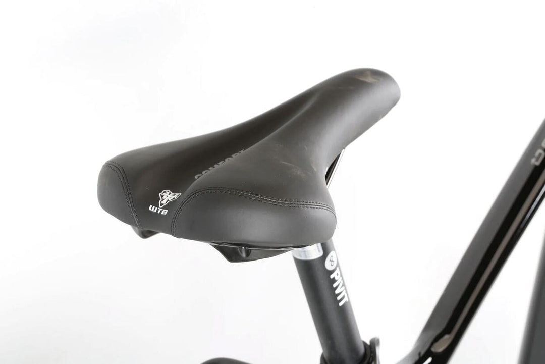 2022 Haro Double Peak I/O Commuter Black/Silver Bikes Haro
